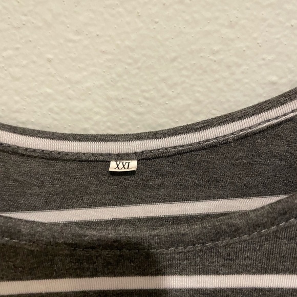 Grey and white stripped wide legged jumpsuit with adjustable straps Size… - Picture 3 of 6